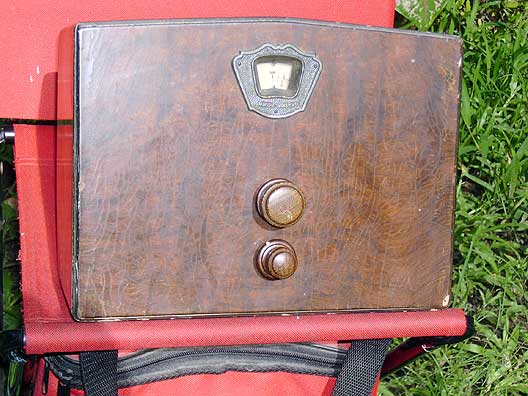 Stewart-Warner R-113 cabinet restoration
